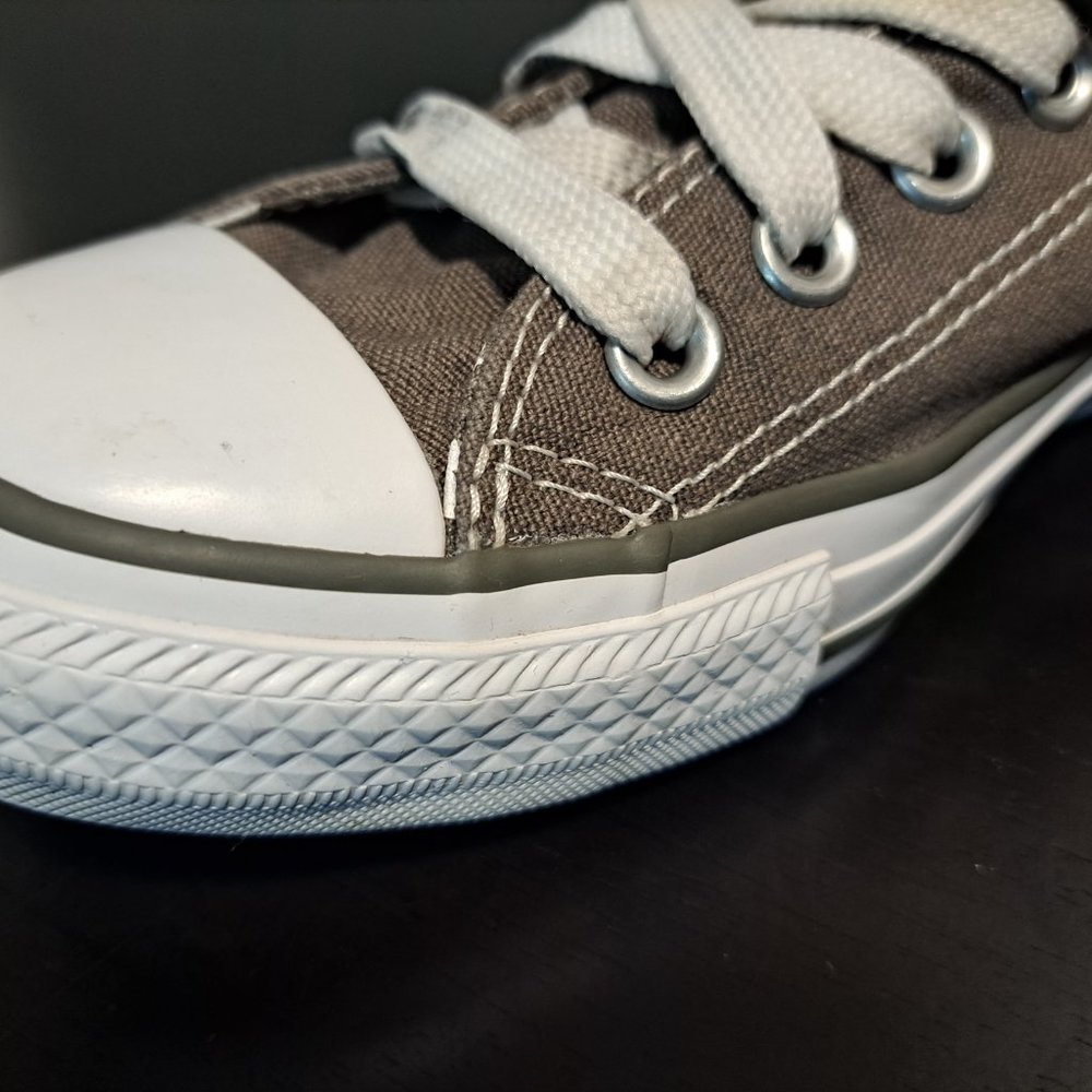 Converse Chuck Taylor Gray Polka Dot Insole- Classic Low Top Size 7 - Picture 10 of 12